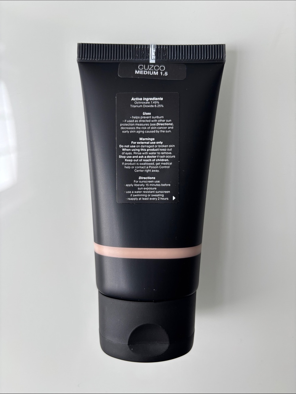 Nars Radiant Tinted Moisturizer spf 30 in Cuzco - Picture 2 of 8